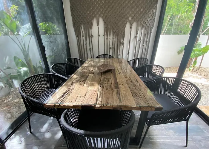 Casa Kuaan Mani Th 1 *